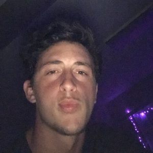 Meet your Posher, Derek